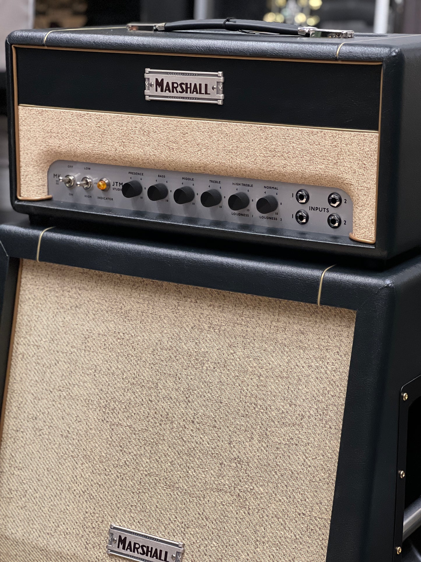 Marshall ST212 Studio JTM 130 watt 2 x 12 inch Extension Cabinet Guitar Amplifier (CABINET ONLY)