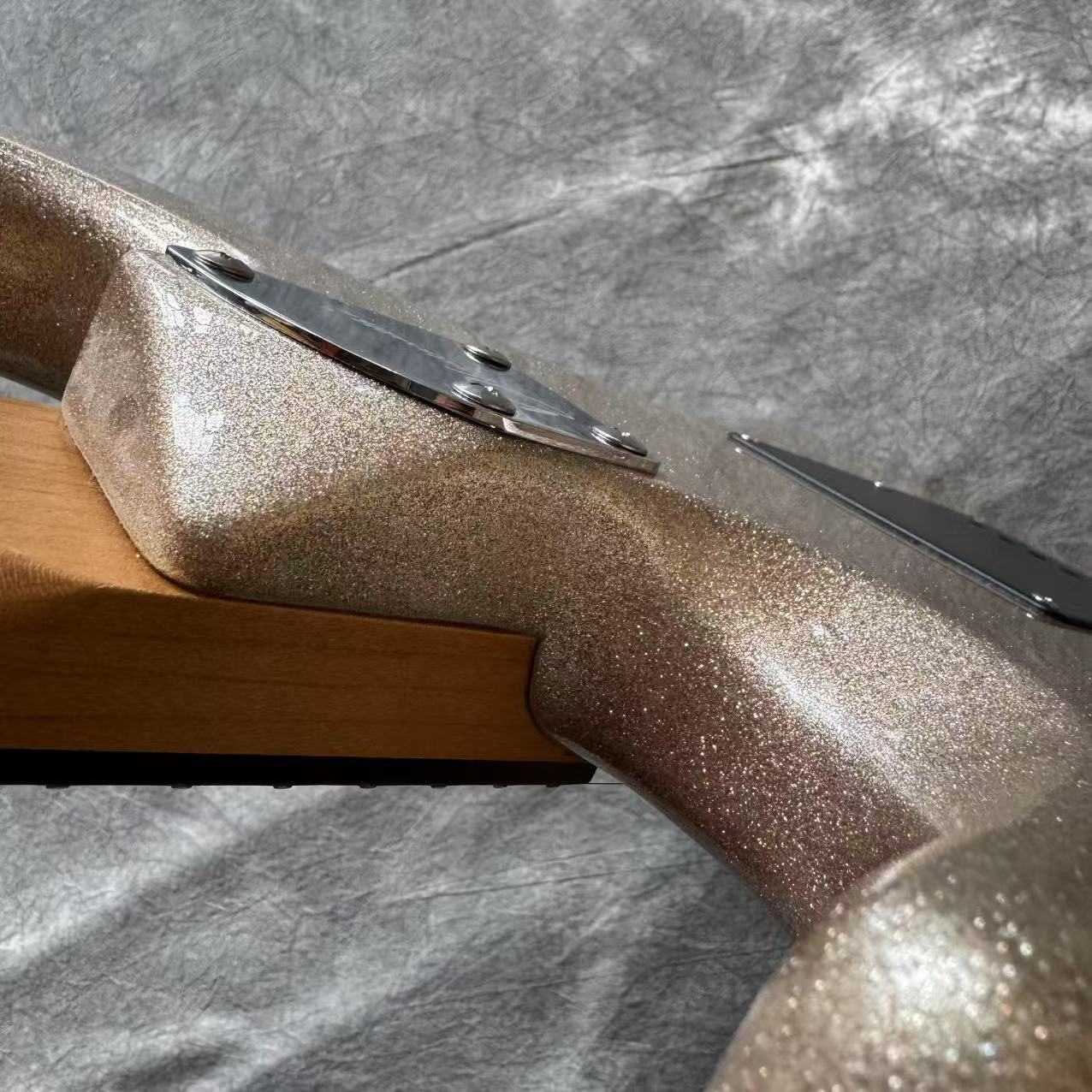 Dhatarattha Basic DST HH in Gold Sparkle with Rosewood FB