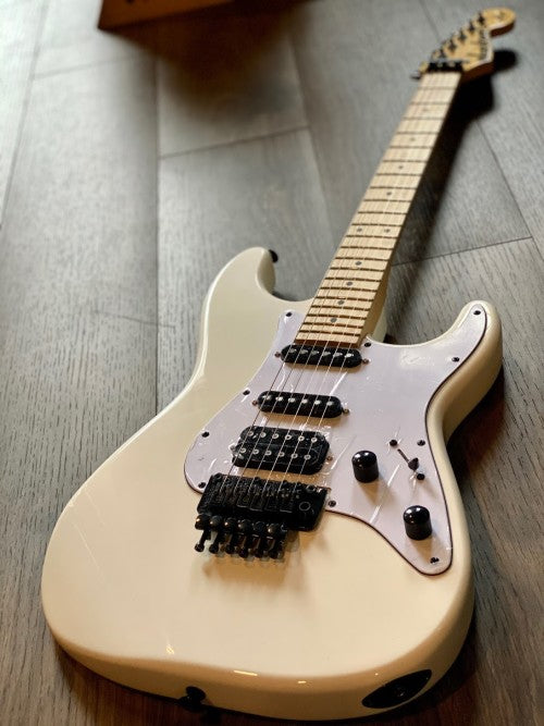 Jackson X Series Signature Adrian Smith SDXM with Maple FB in Snow Whi –  nafiriguitar.com