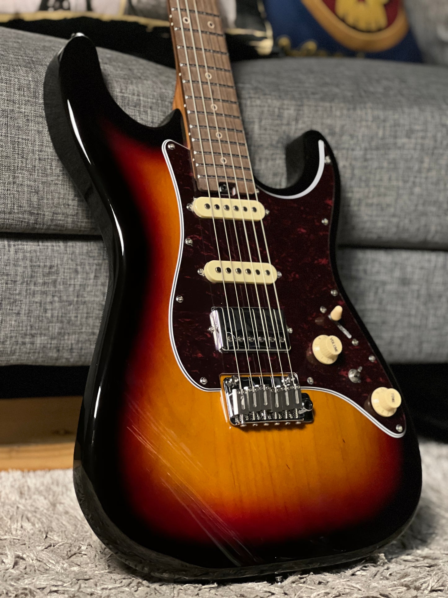 Soloking MS-11 Classic MKII with Rosewood FB and Tortoise PG in 3-Tone Sunburst