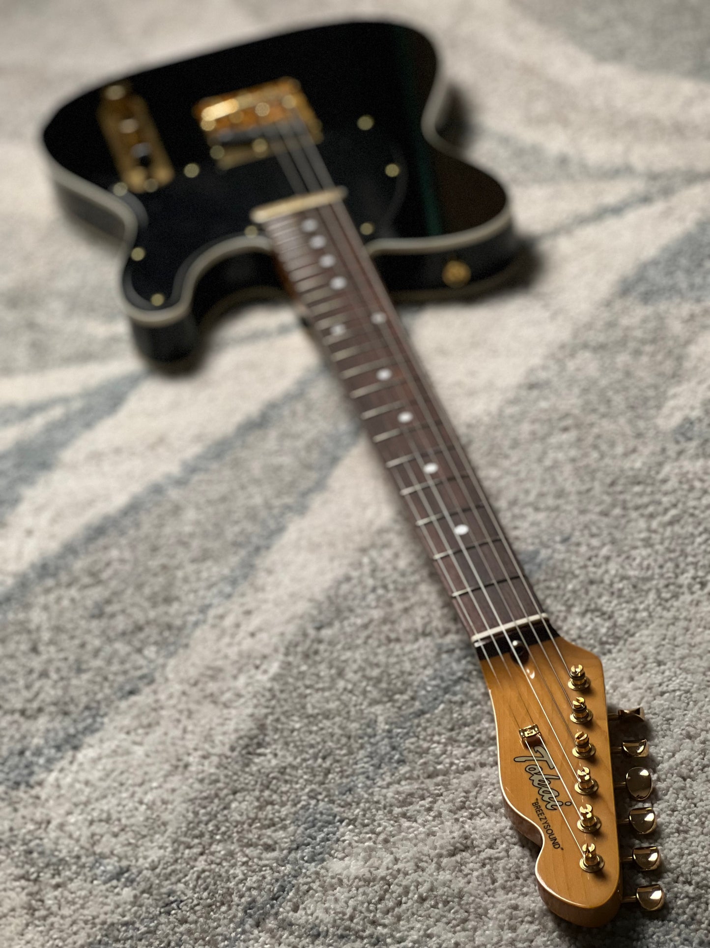 Tokai Japan ATE-101B -G/R Breezysound in Black with Gold Hardware 231337