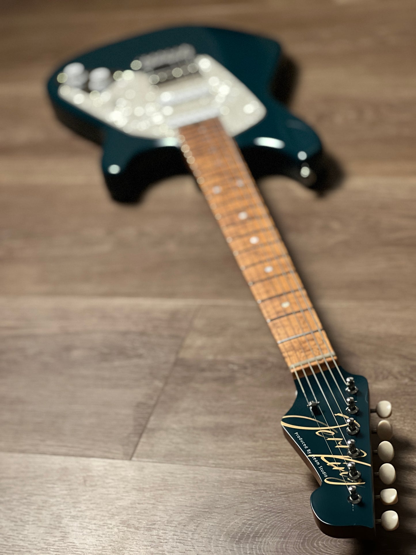 Aguda Jerry king Steam Tone 1981 in British Racing Green
