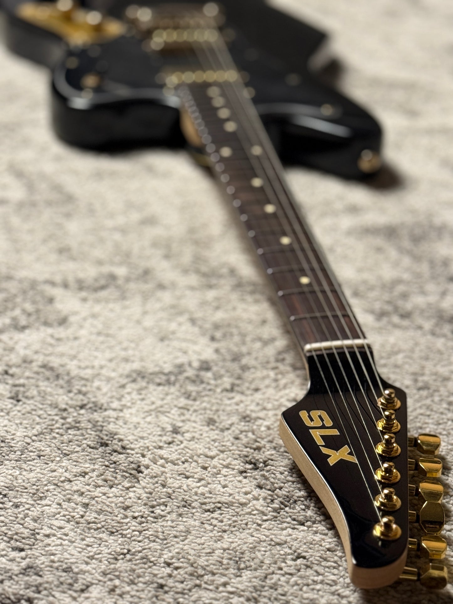 SLX Falcon Classic P90 in Black with Gold Hardware