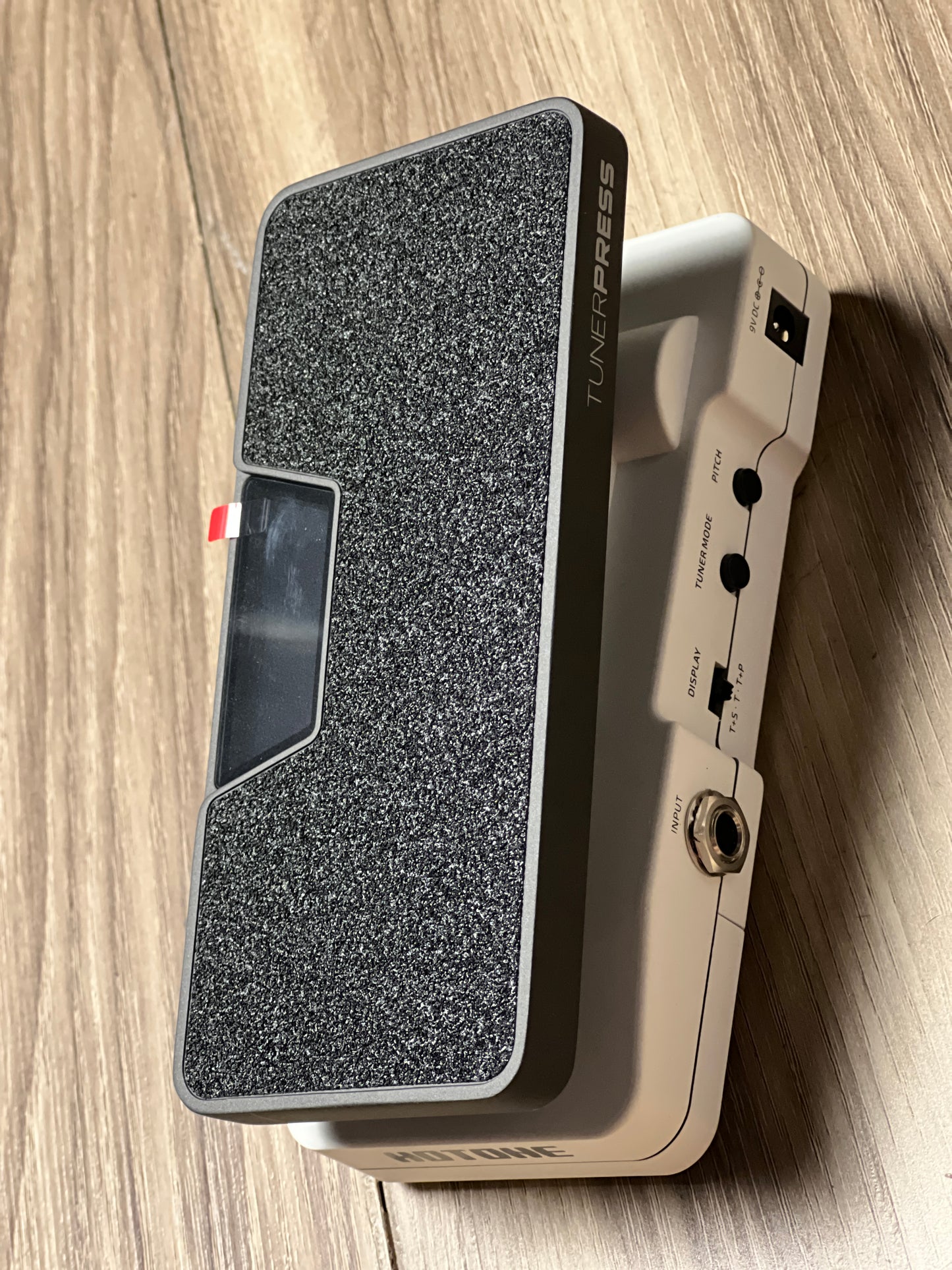 Hotone SP-30T Tuner Press Passive Volume/Expression Effects Pedal with Tuner