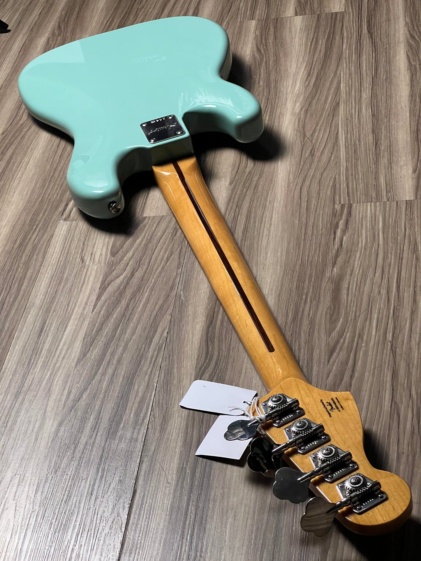 Squier FSR Classic Vibe 70s Precision Bass with Maple FB in Surf Green