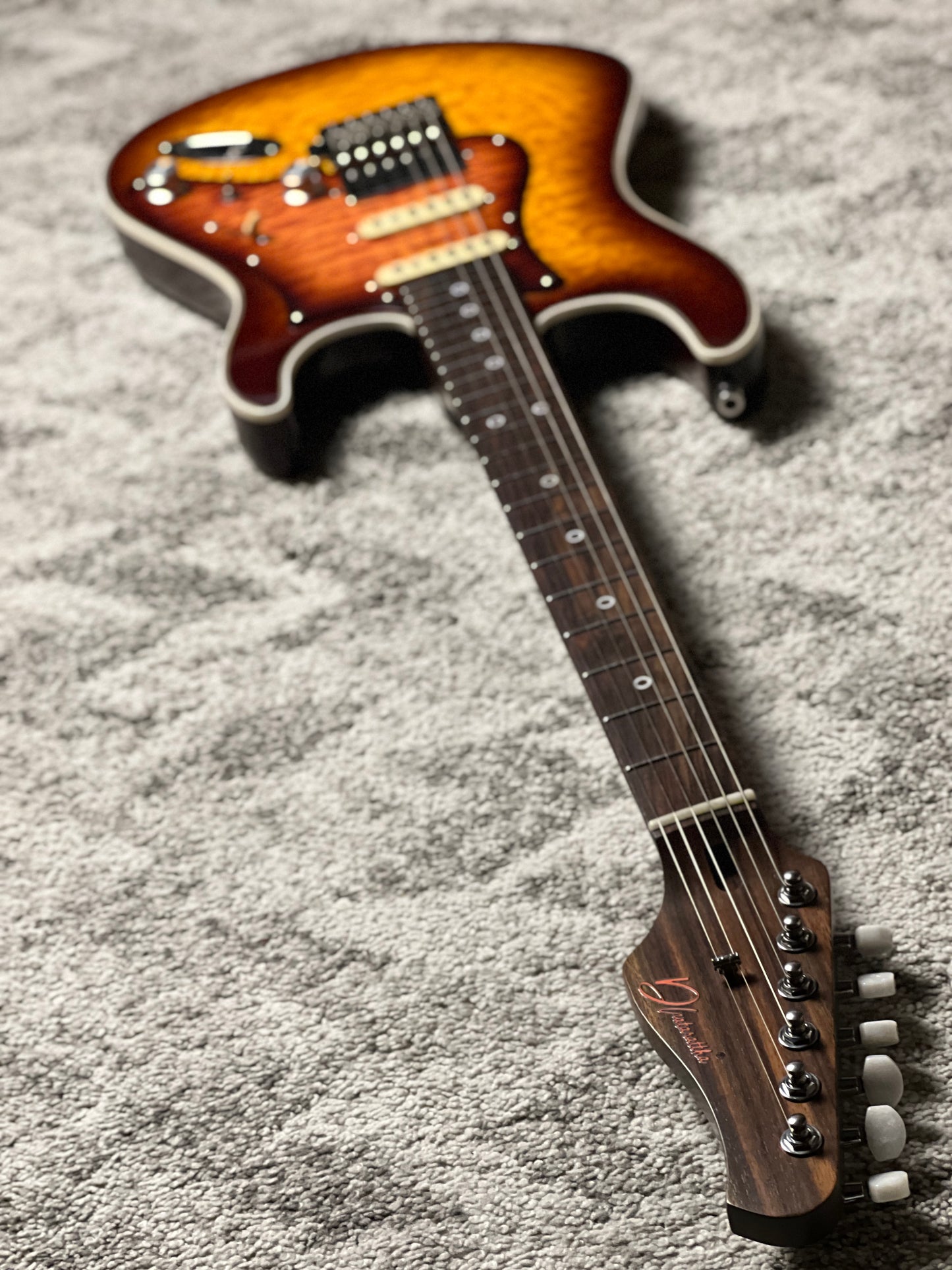 Dhatarattha Custom DST HSS Quilt in Bengal Burst with One Piece Rosewood Neck