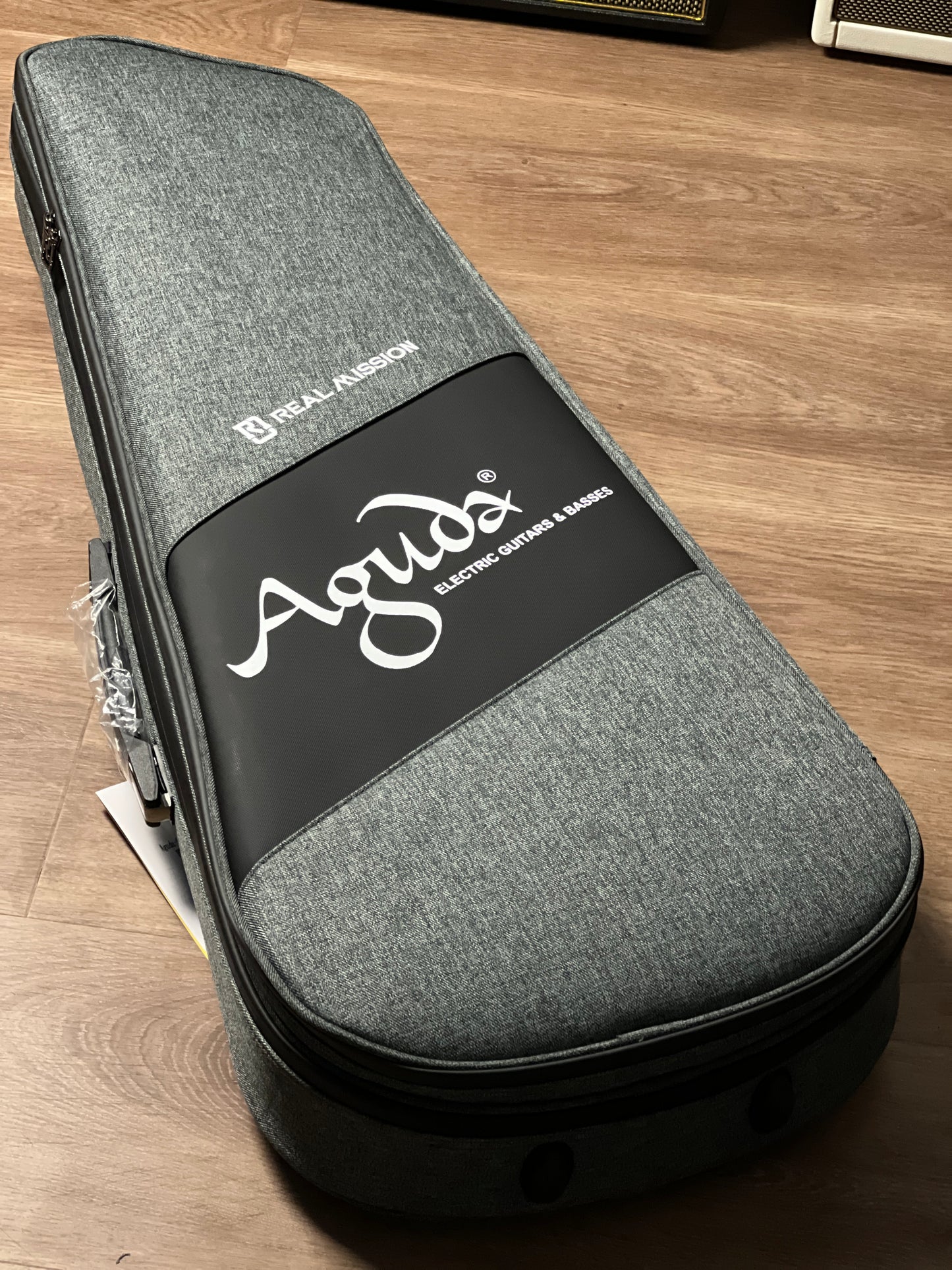 Aguda Black Hole Deluxe in Transparent Black Burst with Quilt Top and White Pickups