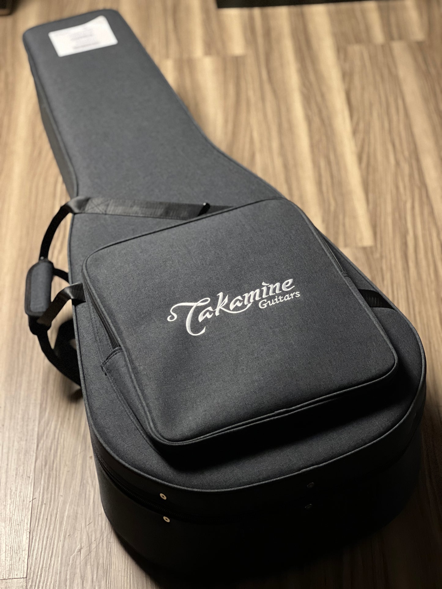 Takamine EF341SC in Gloss Black with Case Made in Japan 62060816