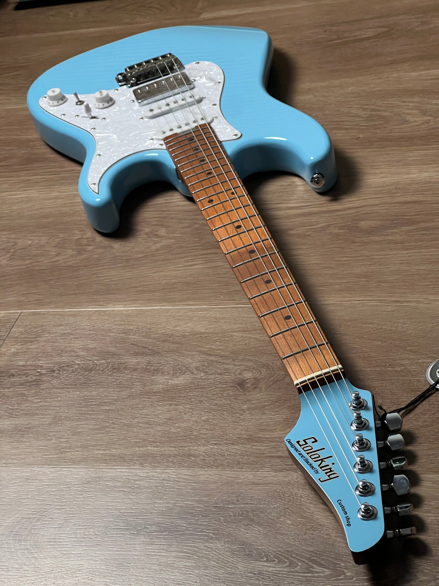 Soloking MS-1 Classic MKII in Daphne Blue with Roasted Maple FB