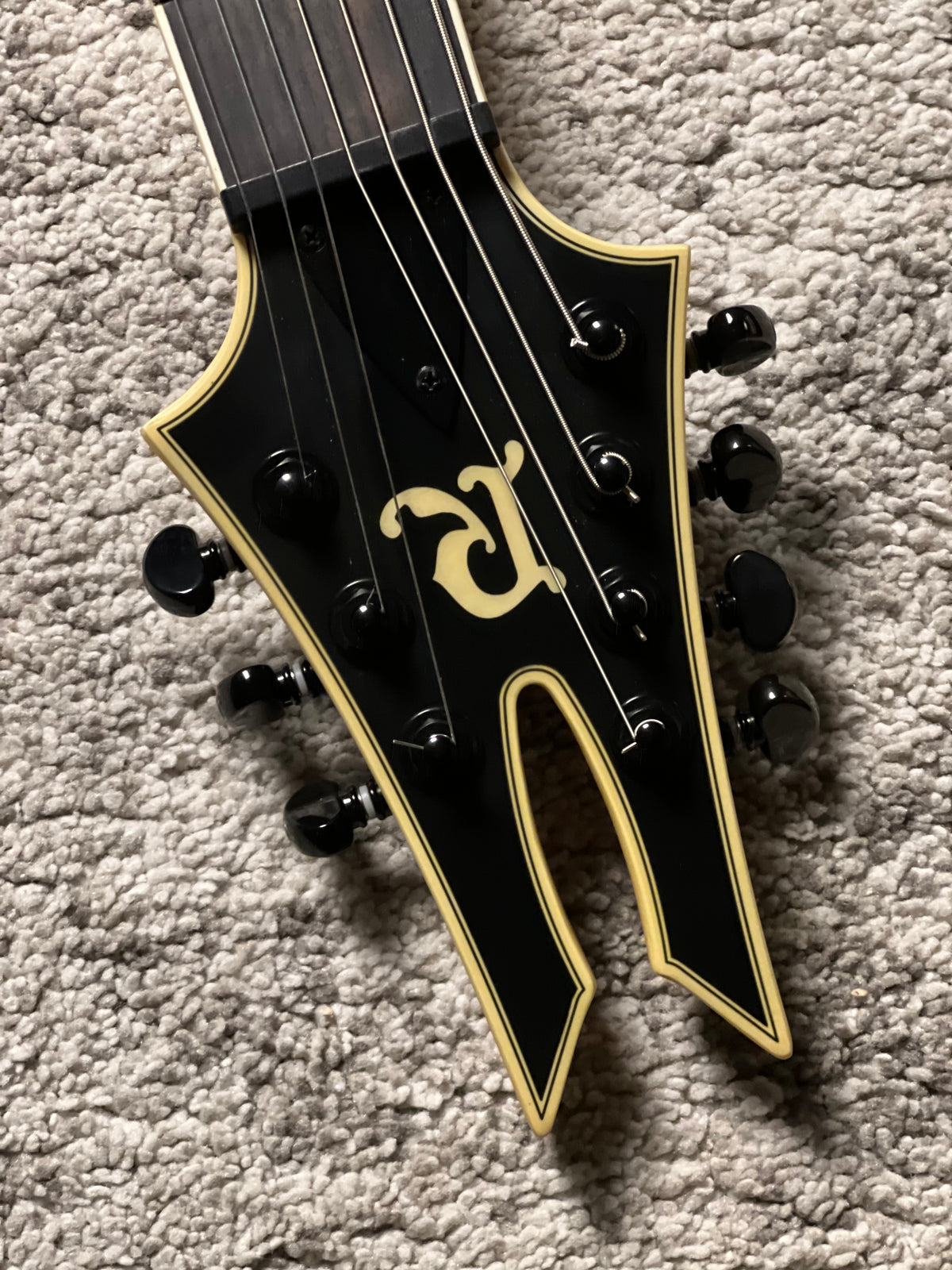 B.C. Rich Andy James Signature 7 EverTune in Satin Black K08230389 (USED)