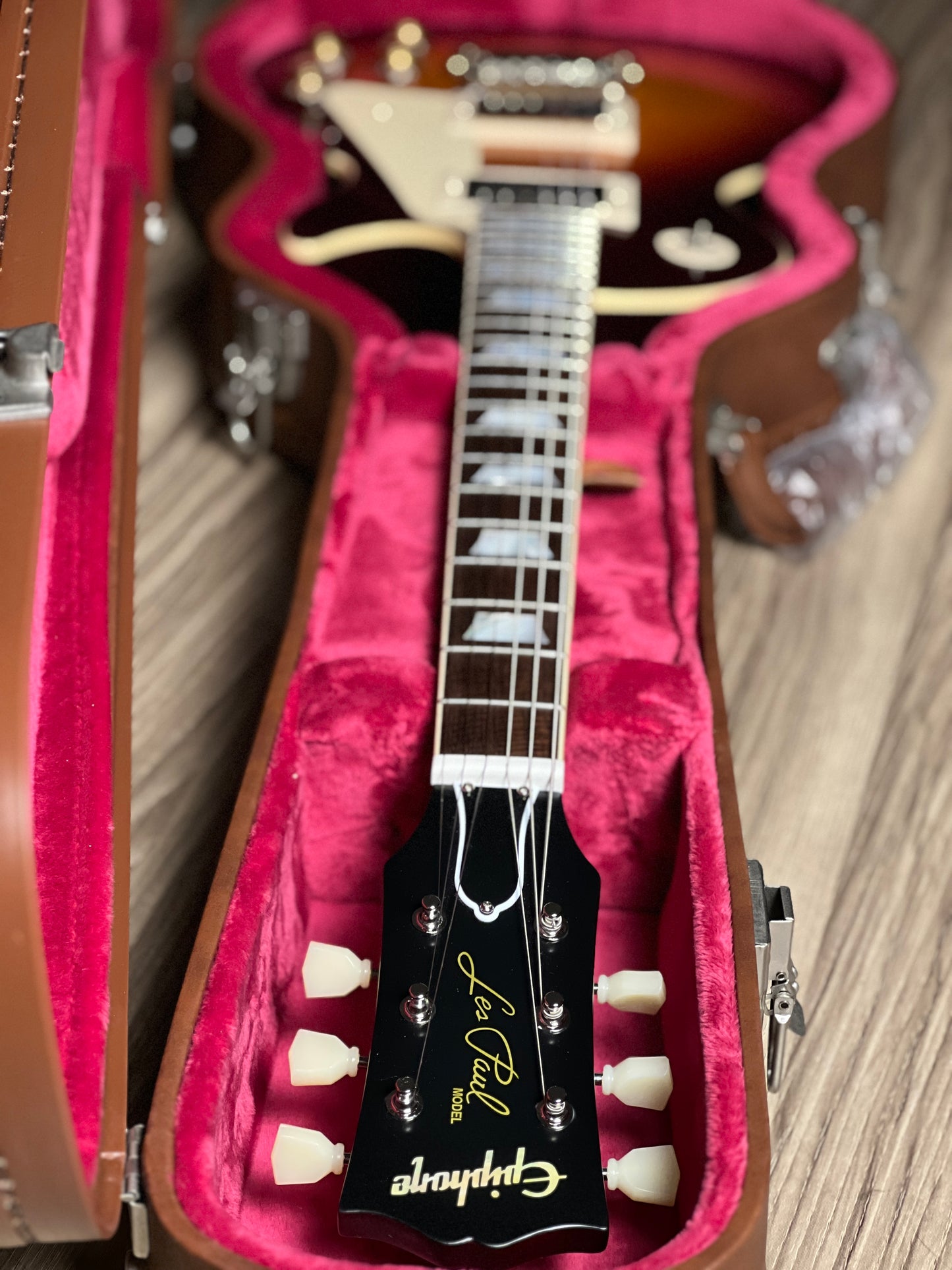 Epiphone 1959 Les Paul Standard in Factory Burst VOS