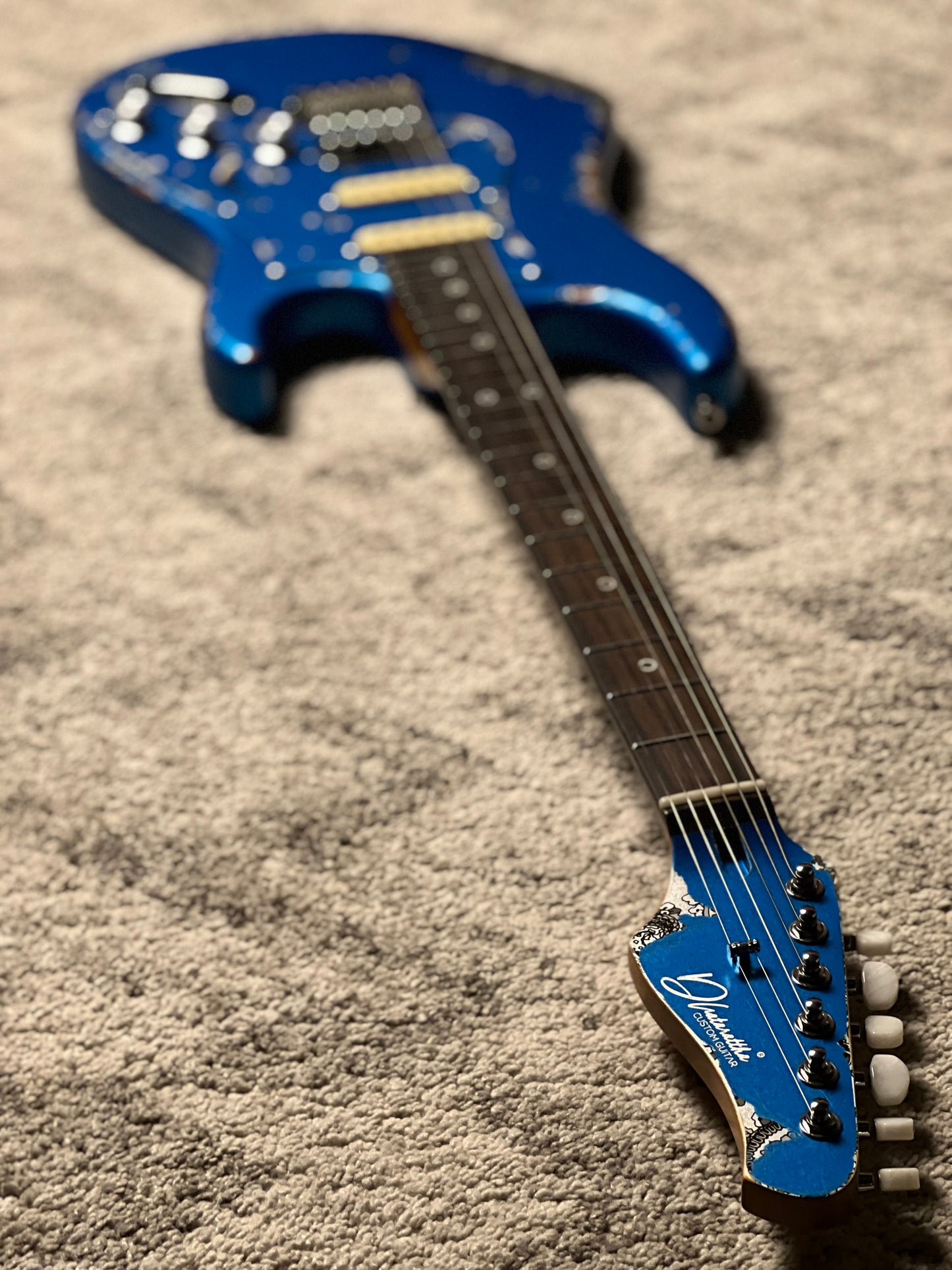 Dhatarattha Performance DST HSS in Blue over Black Paisley with RW FB and Nitrocellulose Lacquer Relic Level 2