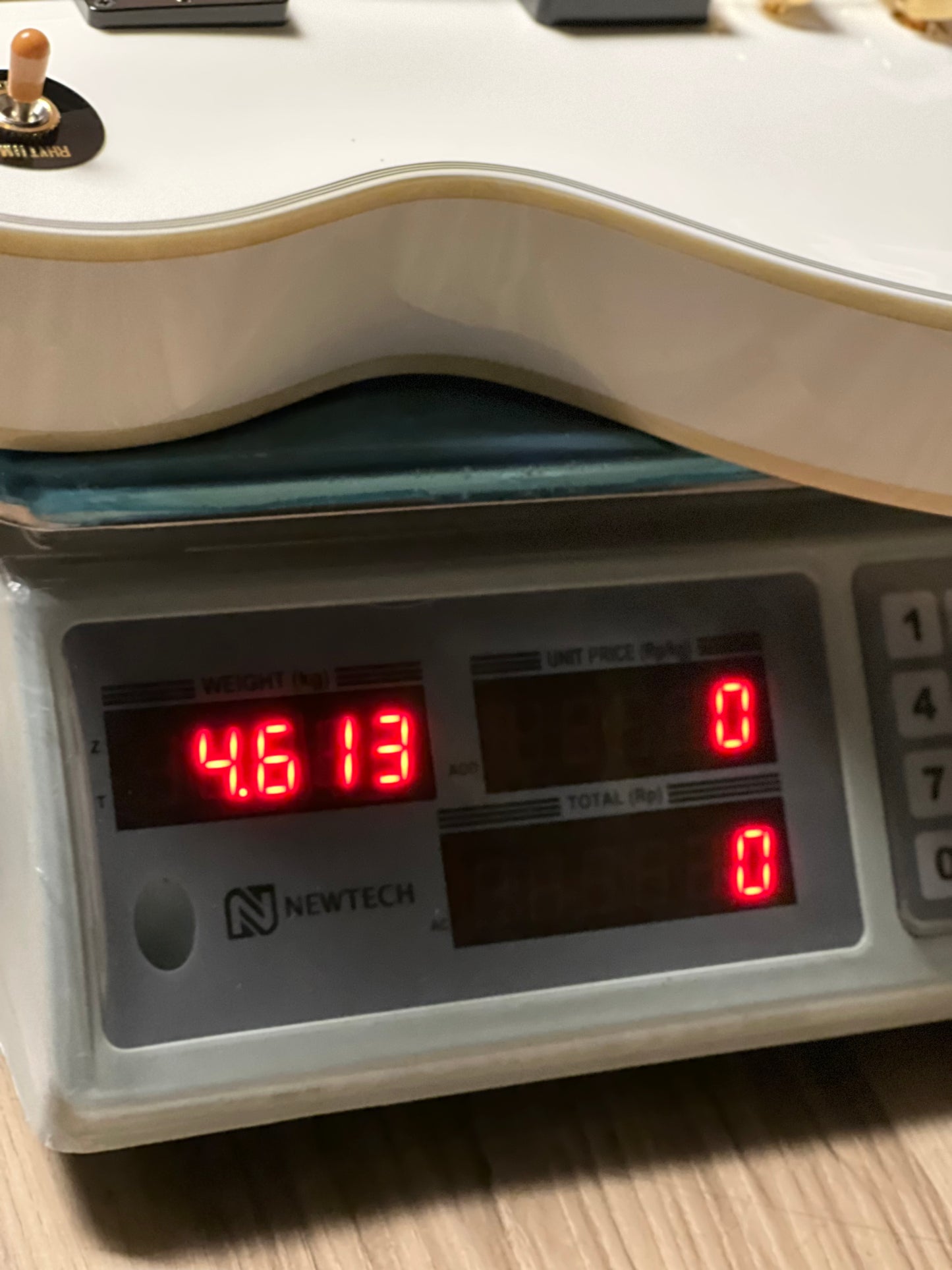 Tokai Love Rock Japan LC-101S in Snow White 2551196