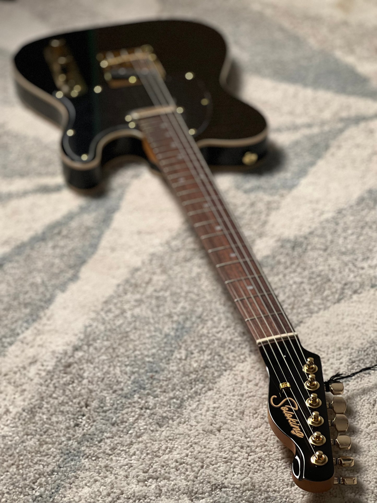Soloking MT-1 Tribute 60s with Rosewood FB in Black Beauty with Gold Hardware