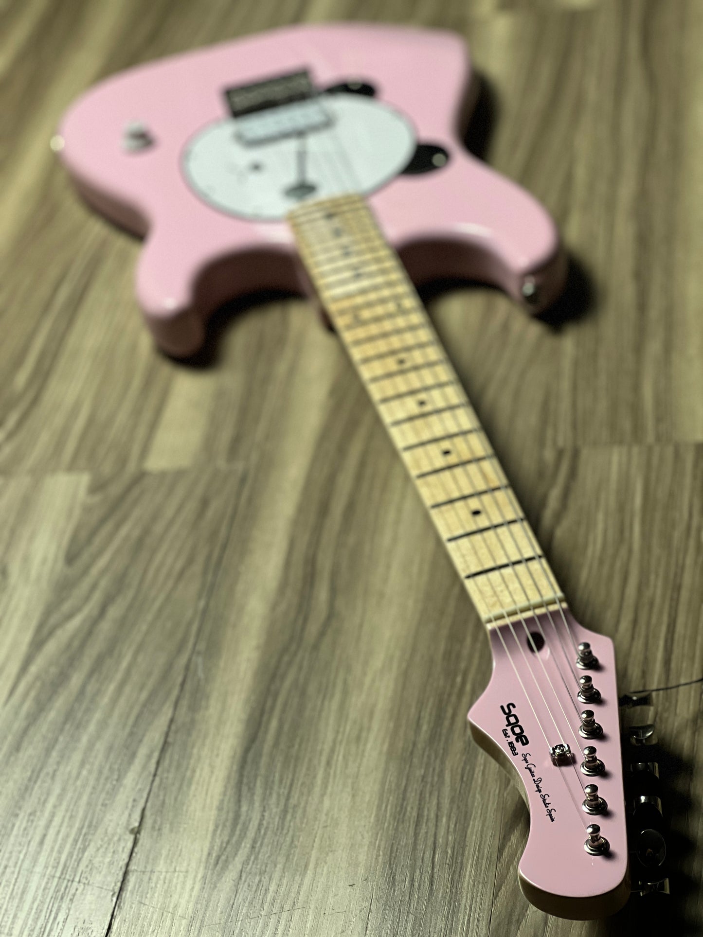 SQOE SEST780 "PANDA" Limited Edition in Shell Pink