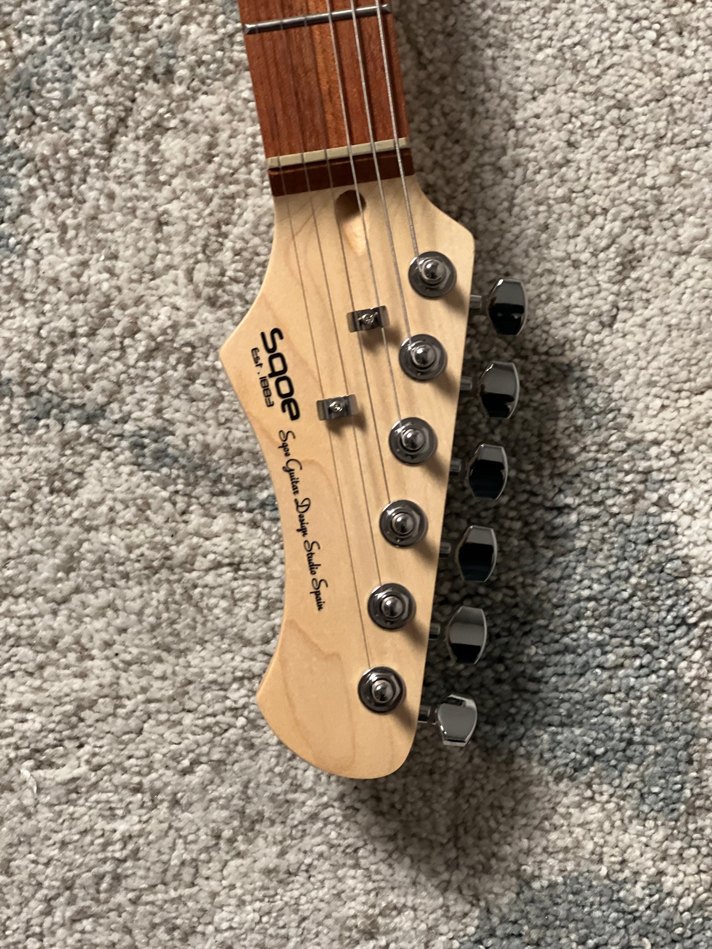 SQOE SEST200 Genesis Series in Sonic Blue