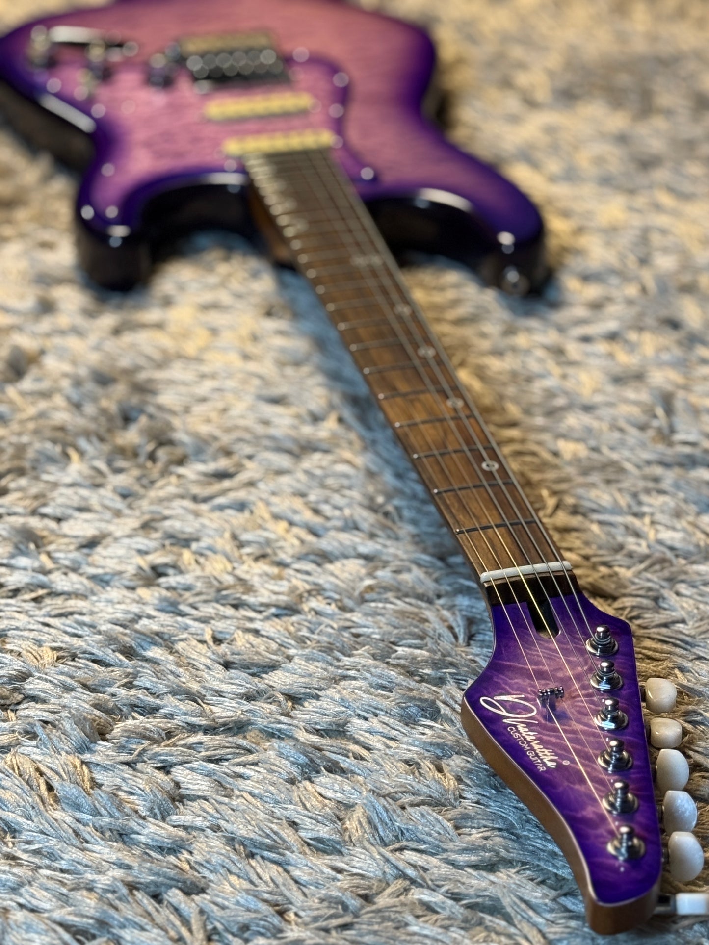 Dhatarattha Custom DST HSS Quilt in Purple Amethyst Burst with Rosewood FB