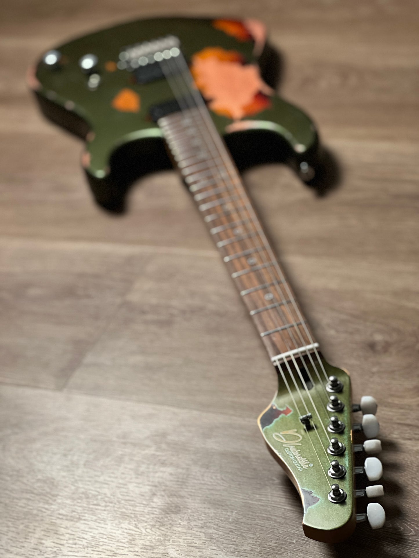 Dhatarattha Performance DST HH in Goodwood Over Sunburst with RW FB and Nitrocellulose Lacquer Relic