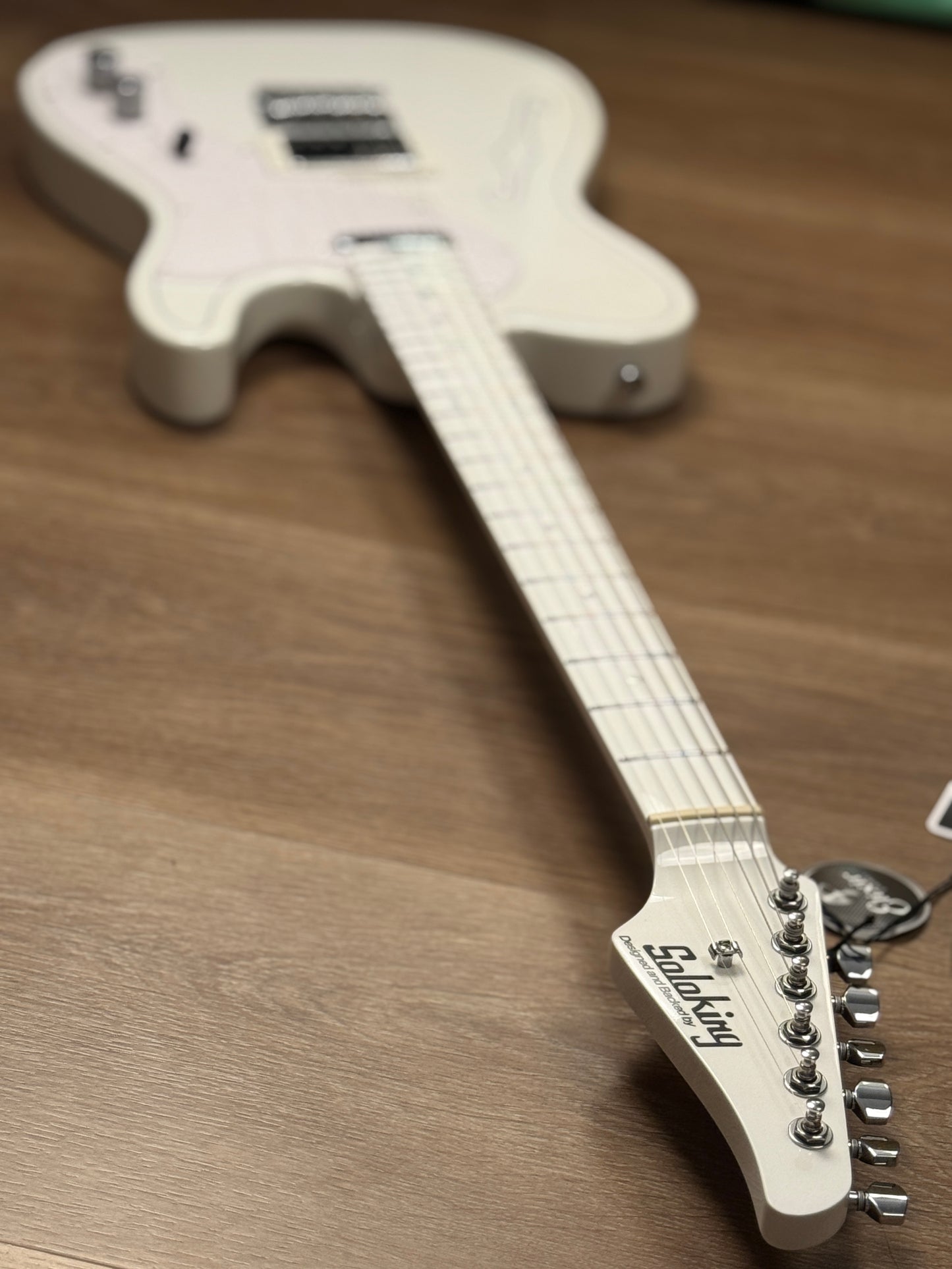 Soloking MT-1 Silent Siren Style Tribute in Arctic White