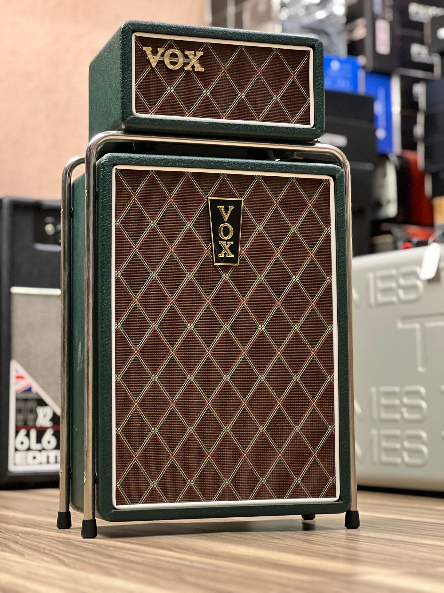 Vox MSB25BRG Mini Superbeetle 25-watt 1x10" Mini-stack in British Racing Green