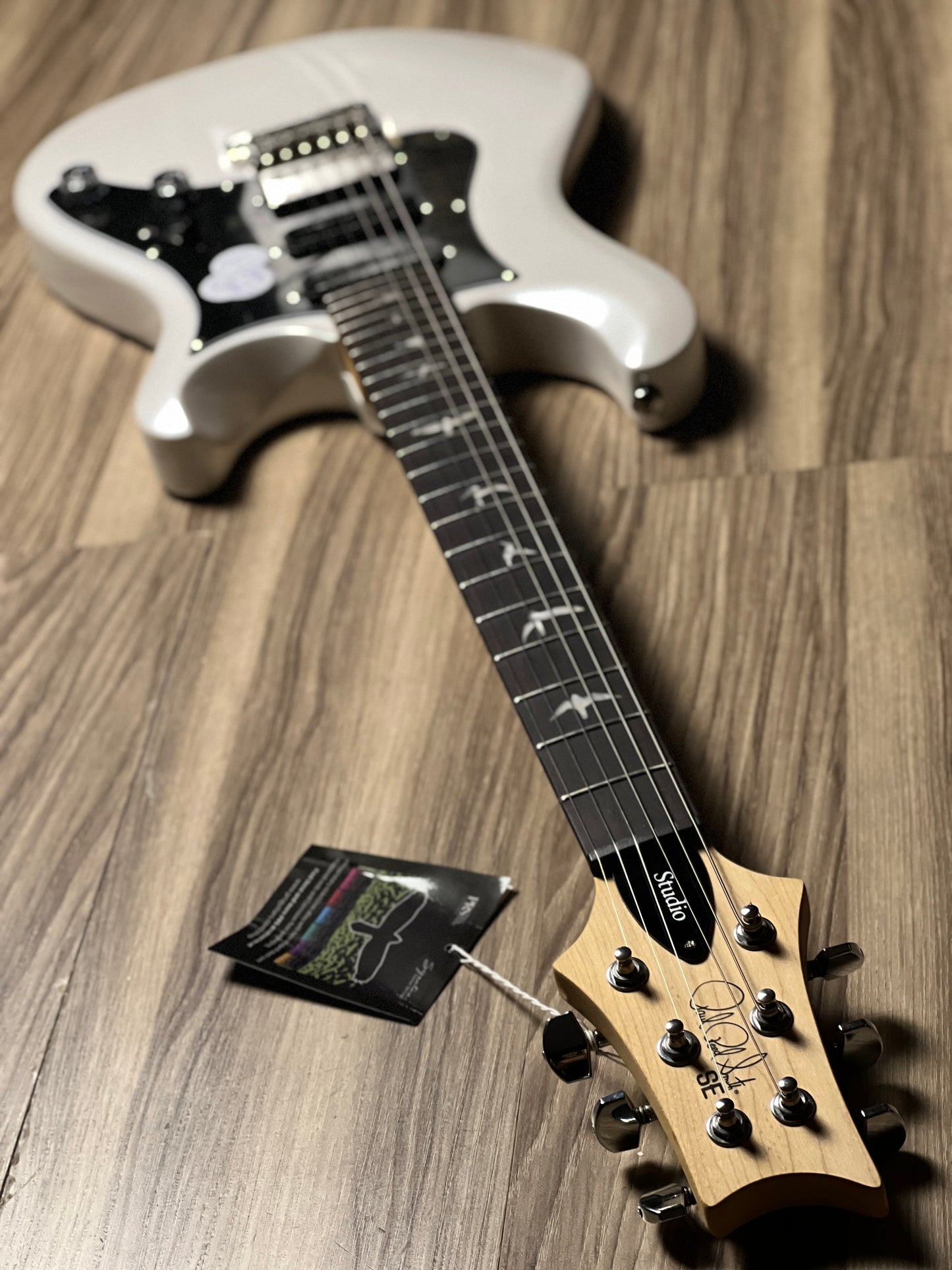 PRS SE Studio Standard in Pearl White