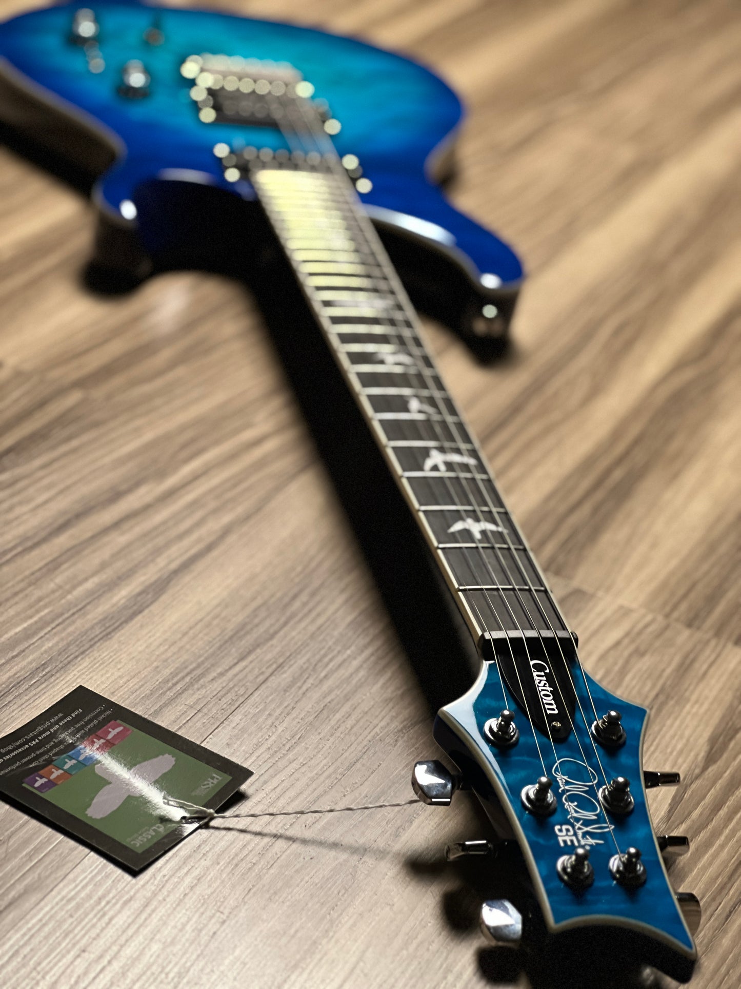 PRS SE Custom Quilt 24-08 in Lake Blue