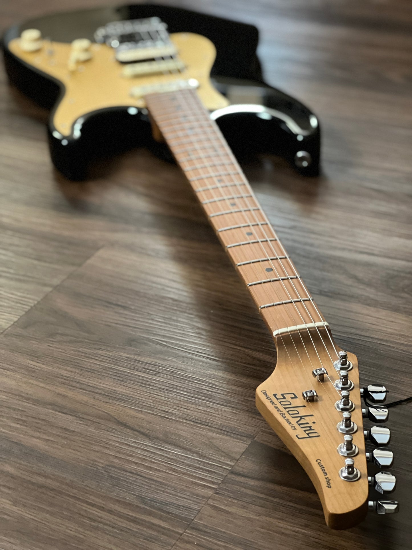 Soloking MS-1 Classic MKII with Roasted Maple FB in Black Gold Pickguard Nafiri Special Run