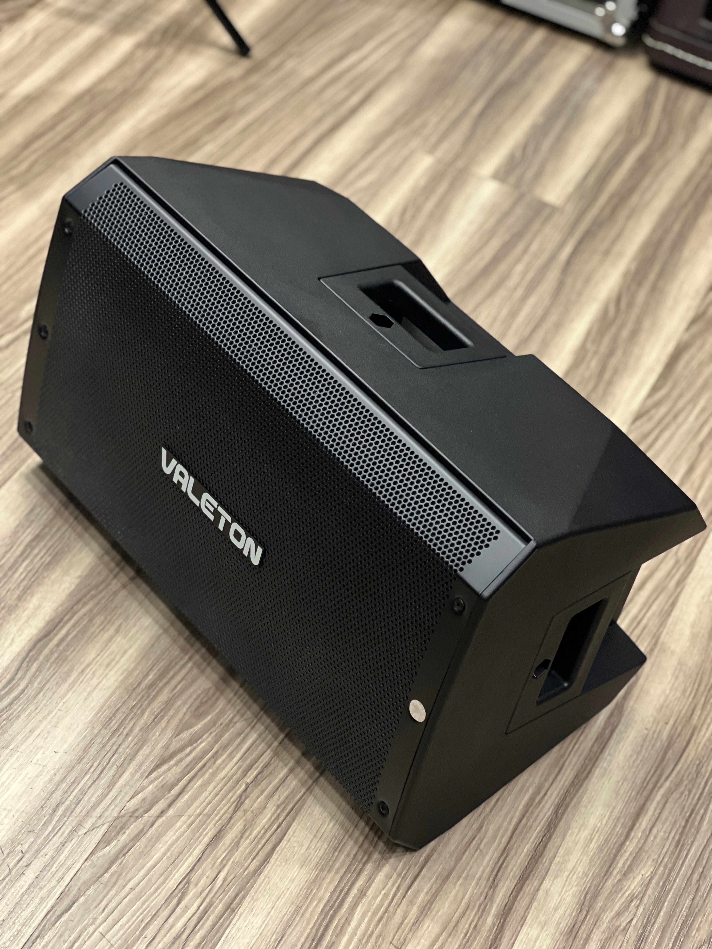 Guitar Cabinet Best Frfr Speakers For Guitar Headrush FRFR-112