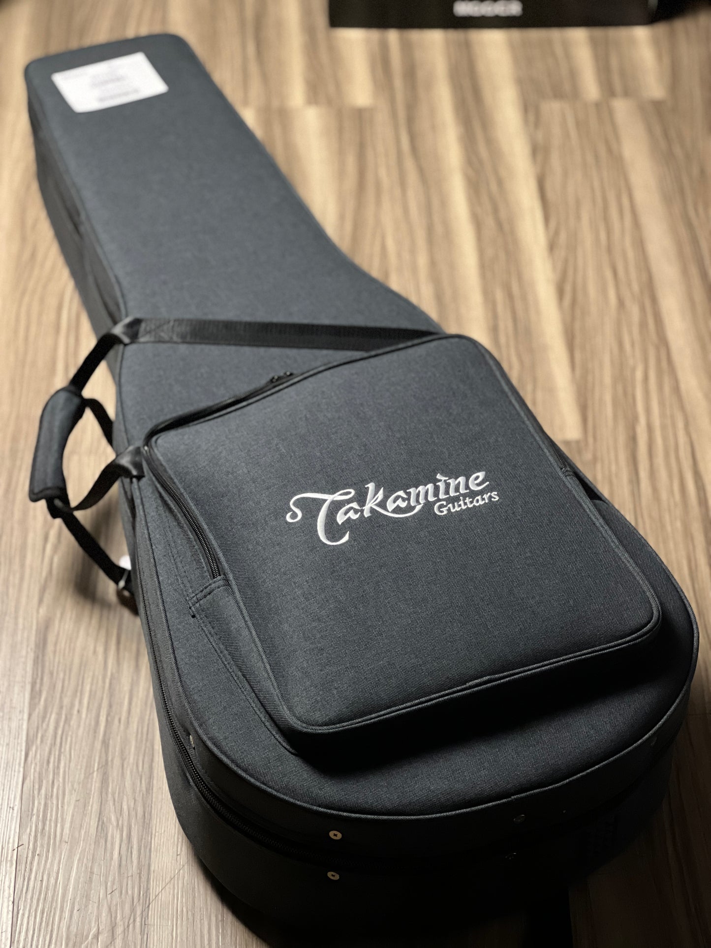 Takamine EC132SC EC in Gloss Natural 62070034