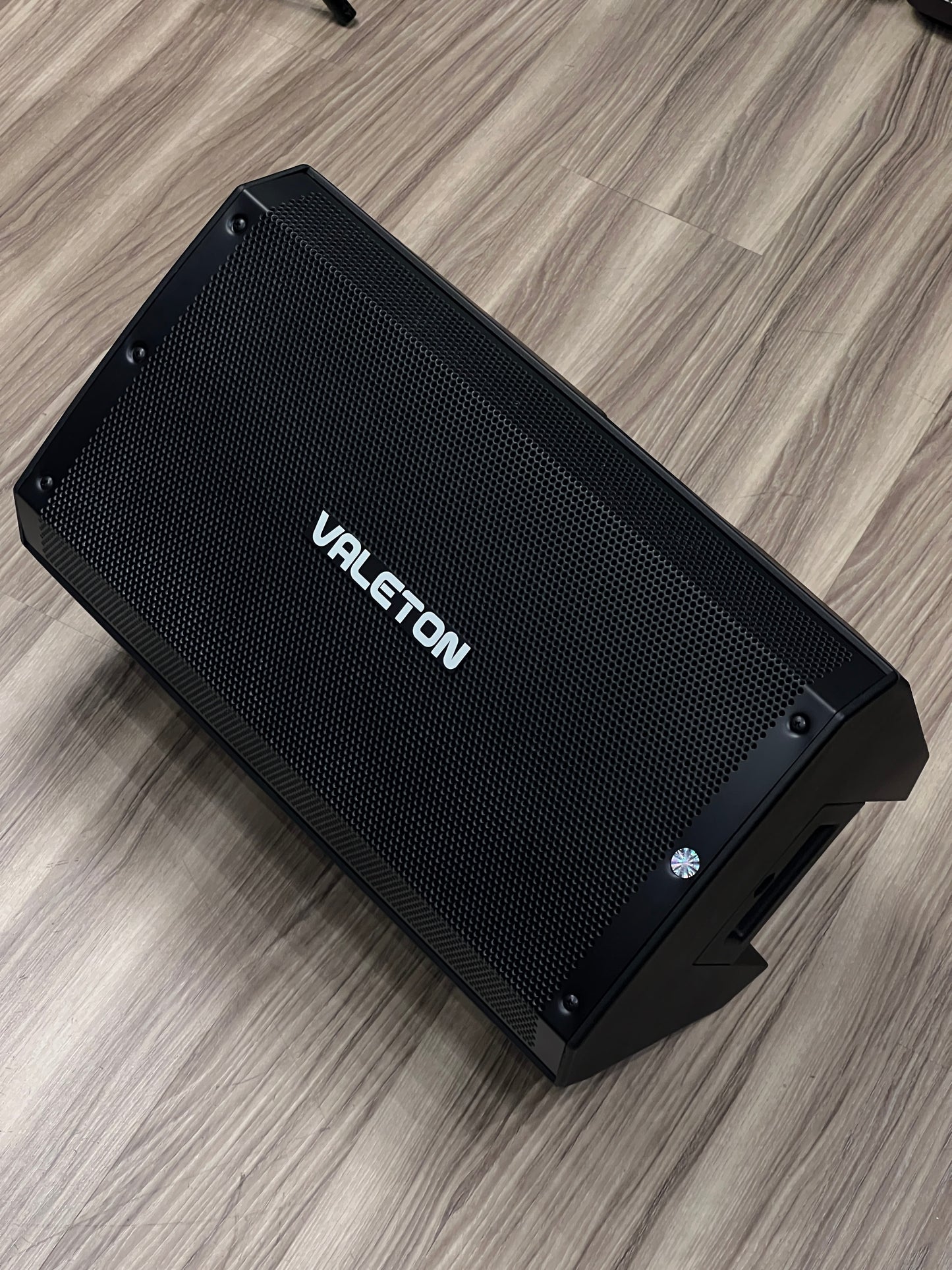 Valeton VFR-110 1300W FRFR Speaker Cabinet