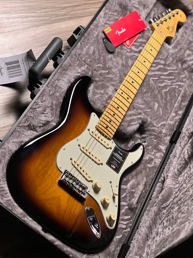 Fender American Professional II Stratocaster with Maple FB Anniversary in 2-Color Sunburst
