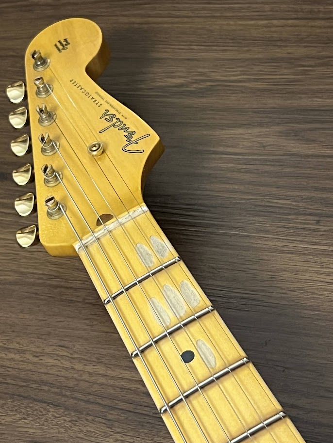 Fender Custom Shop Limited Edition 70th Anniversary 1954 Stratocaster in White Blonde with Gold Hardware 4194