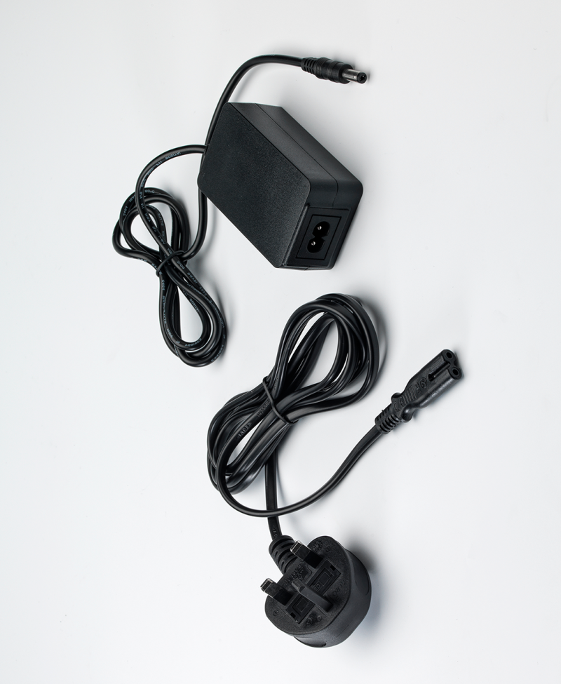 MINI-Laney-PSU 12V Power Supply - Universal Voltage