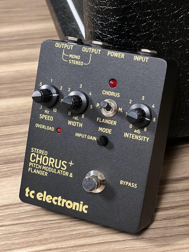 stereo pedal TC Electronic SCF Gold Stereo Chorus Flanger Pedal – nafiriguitar.com