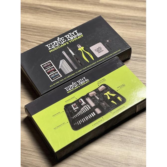 Ernie Ball Musicians Tool Kit