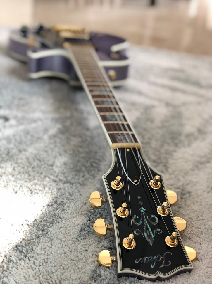 Tokai Love Rock Custom Shop LC-136S AB in Lavender Sparkle with Abalone Inlay