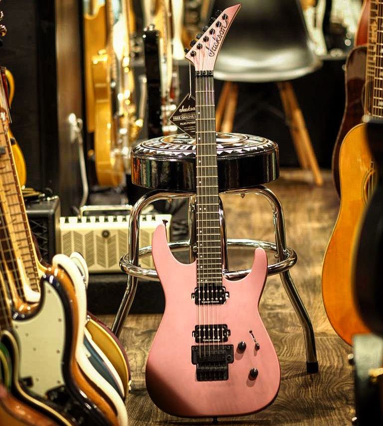 Jackson Pro Series Dinky DK2 - Satin Burgundy Mist