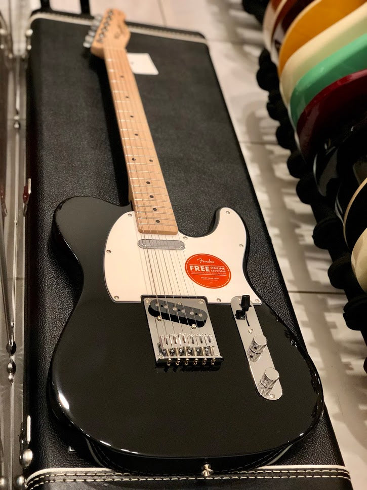 Squier Affinity Telecaster Maple Neck in Black