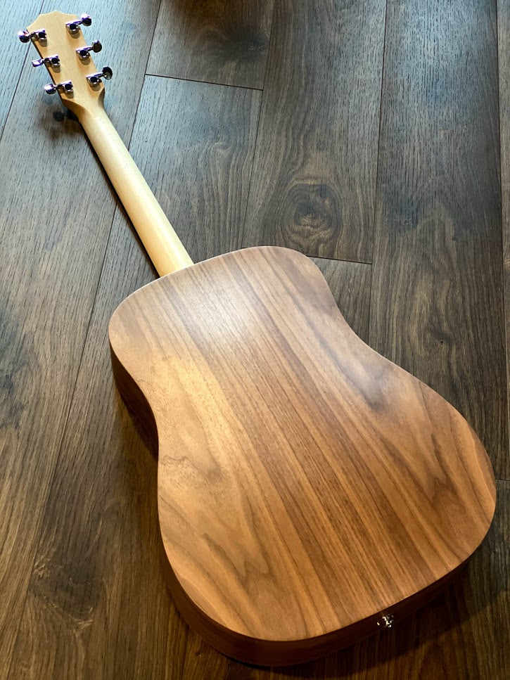 Taylor Big Baby Taylor Acoustic Guitar w/Bag