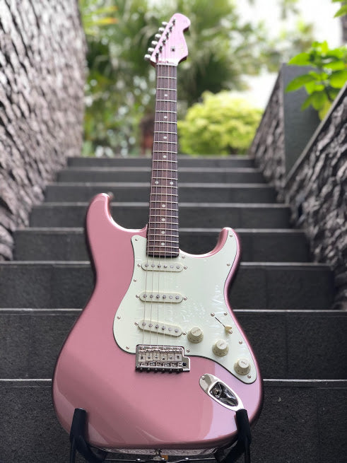 Tokai AST-104 BGM/R Goldstar Sound Japan in Burgundy Mist Metallic