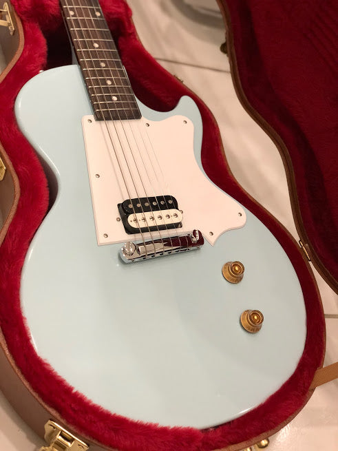 Gibson 2018 Billie Joe Armstrong Signature Les Paul Junior in Sonic Blue