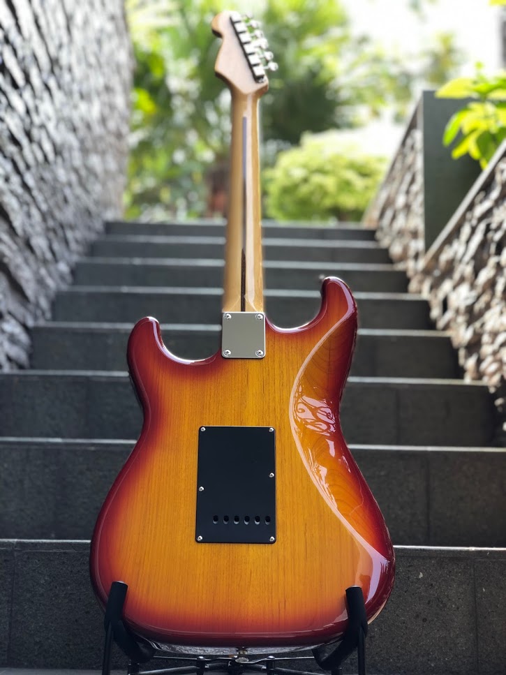 Tokai AST-95 HDC/M Goldstar Sound Japan in Heritage Dark Cherry