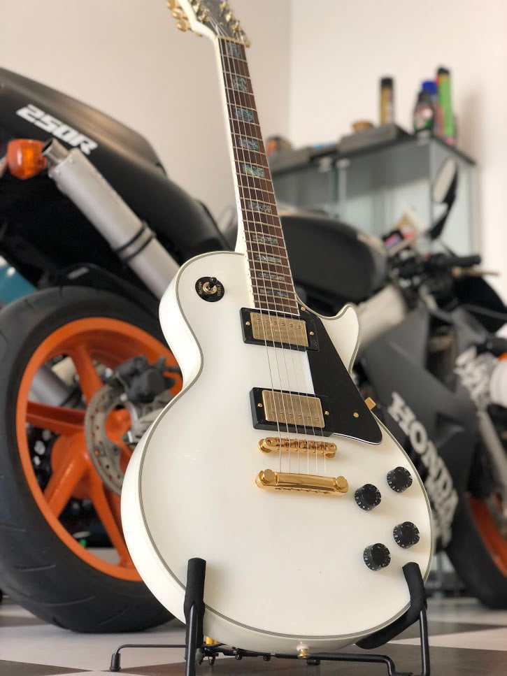 Tokai Love Rock Custom Shop LC-136S AB in White Sparkle with Abalone Inlay