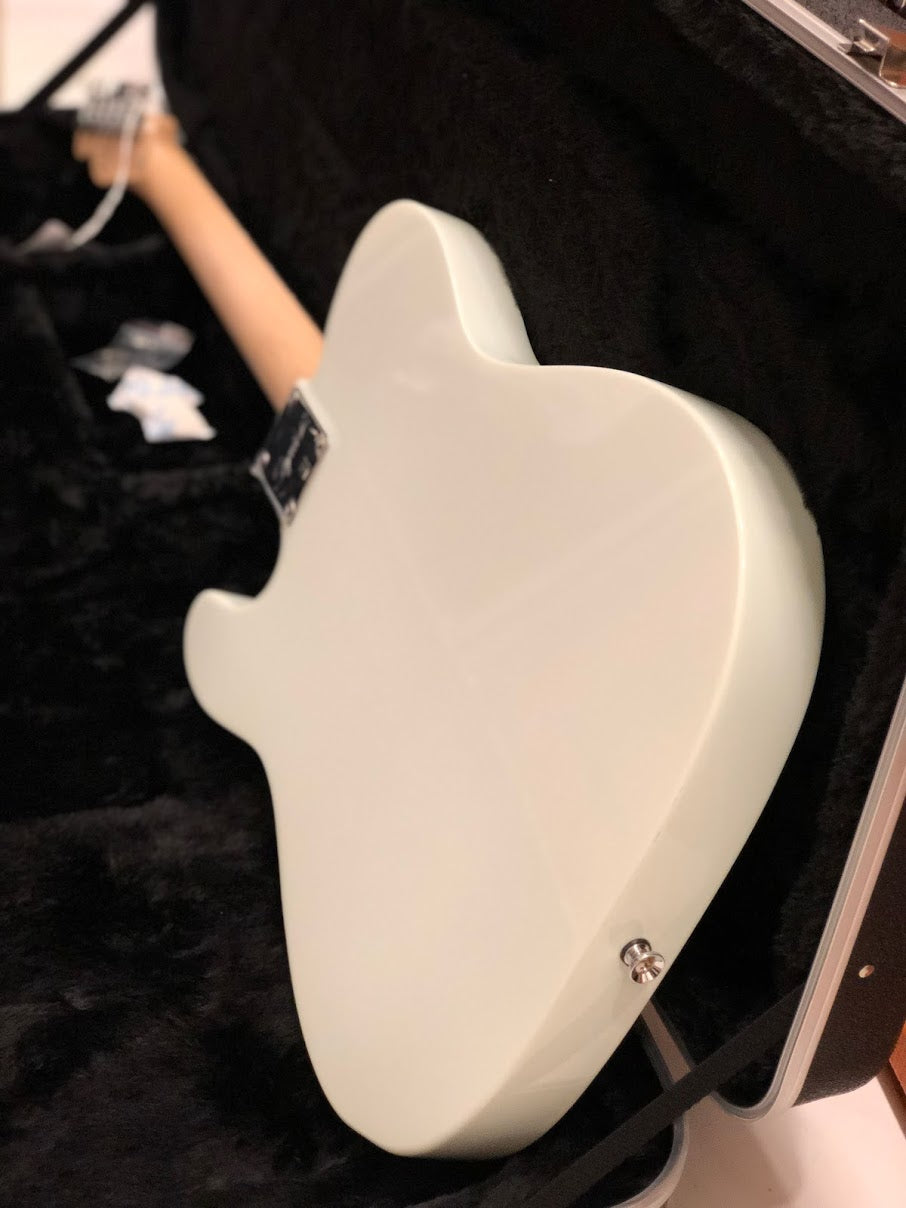 Squier Affinity Telecaster in Sonic Blue with Laurel FB