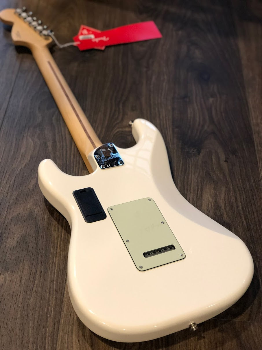 Fender Deluxe Roadhouse Stratocaster Maple Neck Olympic White