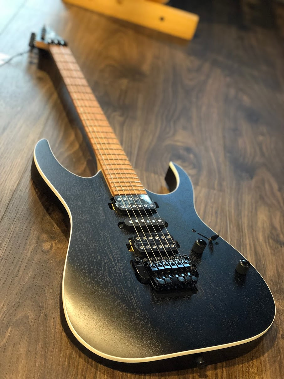 Ibanez RG370ZB - WK in Weathered Black