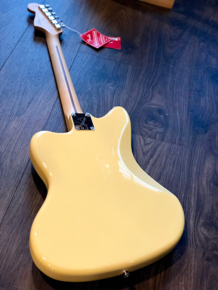 Fender Player Jazzmaster with Pau Ferro FB in Buttercream