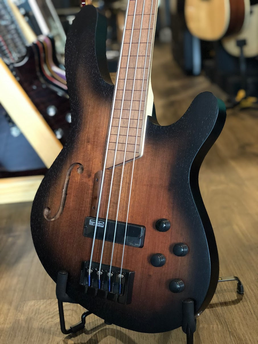 Cort B4FL MHPZ Open Pore Trans Black Burst