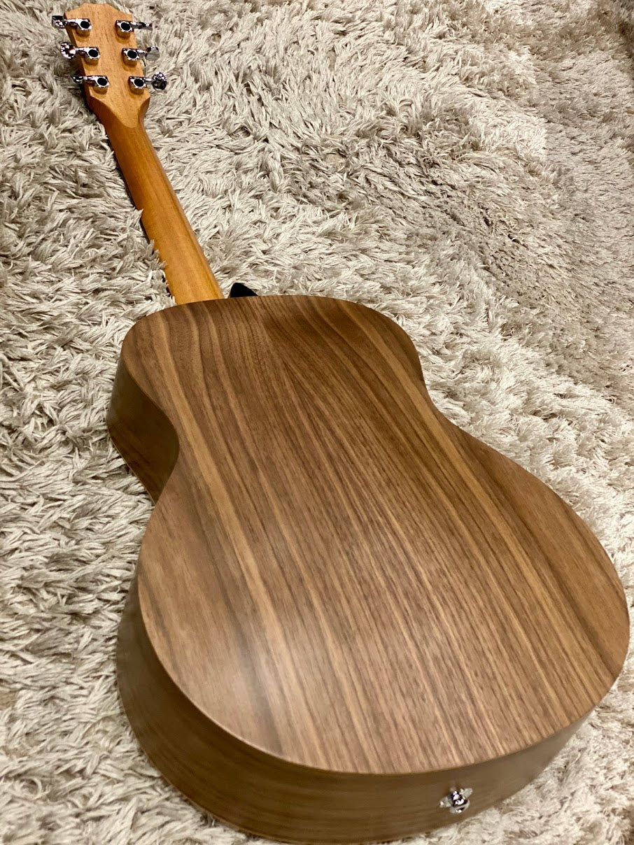 Taylor GS Mini-e Walnut - Natural
