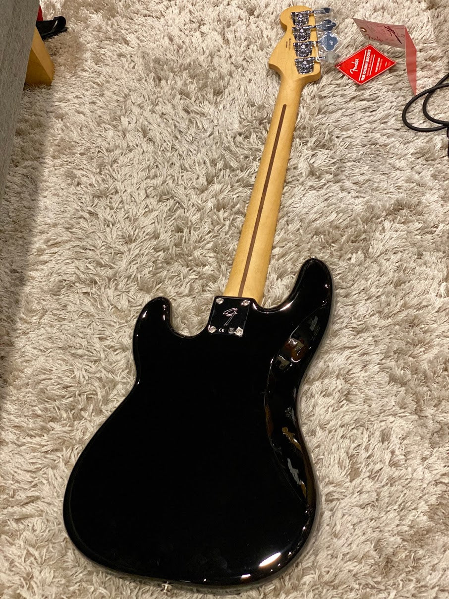 Fender Player Precision Bass Maple Neck - Black